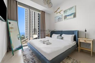 1BR Waterfront Apartment at 5242 Tower 2 - Dubai - 8