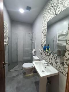 Vibe Inn Avlabari - Tbilisi - 8