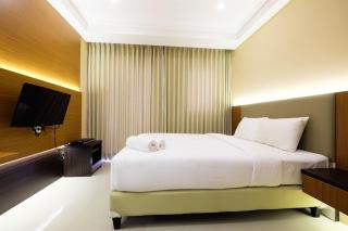 Warm Cozy Studio Room Signature Park Grande Apartment By Travelio - Jakarta - 7