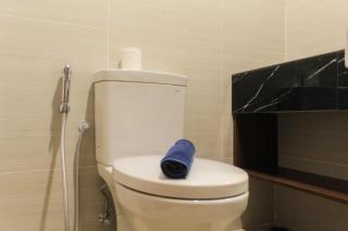 Homey and Comfort Studio at West Vista Apartment By Travelio - Jakarta - 1