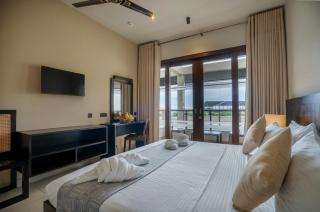 Lavendish Beach Resort - 3