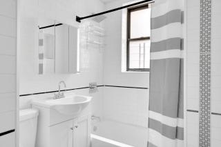 Brooklyn Heights 2br w elevator wd bike room NYC-819 - 1