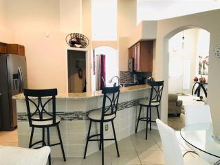 Beautiful 4 Bed Villa With Southwest Facing Pool - 8