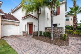 Disney - Large 5 Bedroom Gated Mediterranean Home - 0