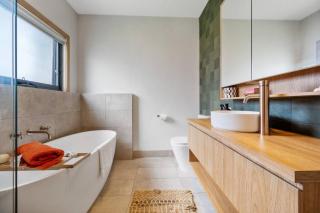 Modern Coastal Escape - Pet Friendly with Fireplace - Kilcunda - 5