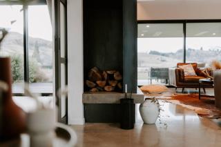 Luxury Home with Spa & Mountain views - Queenstown - 2