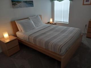 Fabulous 4 Bed South Facing Lake View Near Disney - 2