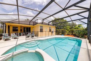 Gorgeous 4 Bedroom, Disney And South Facing Pool - Davenport - 3