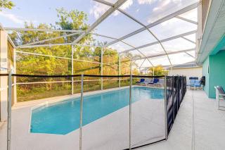 Beautiful And Private 3 Bedroom Near Disney - 7