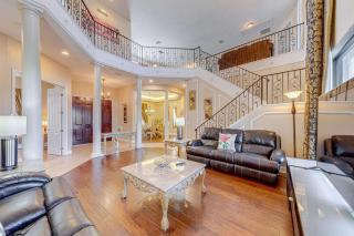 Spacious 7 Bedroom Home Close To Disney - Orlando - 3