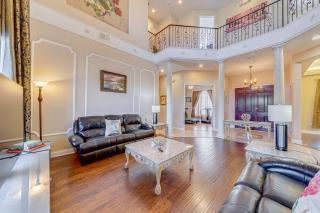 Spacious 7 Bedroom Home Close To Disney - Orlando - 2