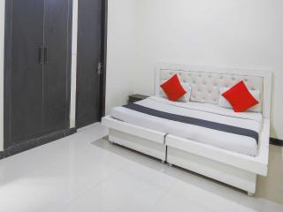 Hotel O GRANDEUR HOTEL - Indirapuram - 8