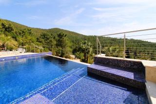 La Mandragora, belle Villa pour 6 personnes avec piscine à débordement et vue mer à La Londe-les-Maures - La Londe-les-Maures - 1