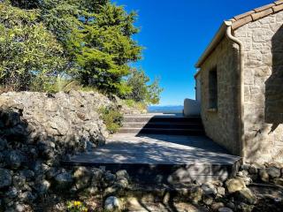 Villa d'Exception avec Vue Panoramique et Piscine Chauffée - 6