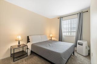 Comfy Stay Modern - Highspire - 4