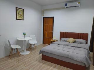 Phudis Guest House - Ban Khlong Haeng - 2