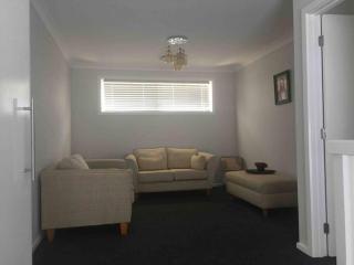 Beach Holiday House - Catherine Hill Bay - 7