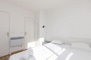 LE FRANCE -Rare, 6 couchages, clim, wifi, 2 sdb, 2wc, parking - Antibes - 9
