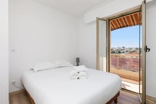 LE FRANCE -Rare, 6 couchages, clim, wifi, 2 sdb, 2wc, parking - Antibes - 7