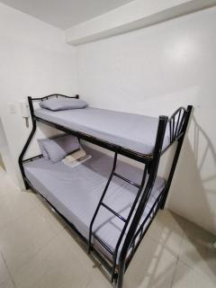 2 Bunk Bed at Shore Residences Near MOA AIRPORT WORLDTRADE CENTER PICC - Manila - 7