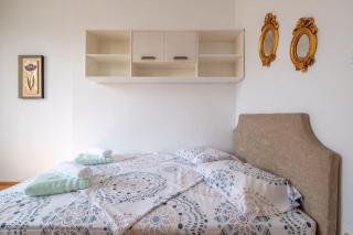 Aristocratic Elegant 2 BDRM spacious home TOP CENTER - 2