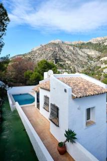 Retiro Costero con Piscina Privada - Altea - 8