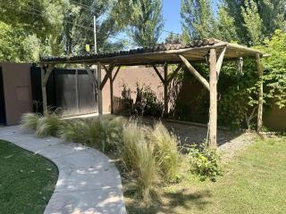 Casa Miss Mary, con piscina en Chacras de Coria! - Lujan de Cuyo - 4