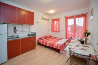 Ferienwohnung in Luka mit Meerblick, Terrasse, Klimaanlage, W-LAN 4659-1 - Luka - 8