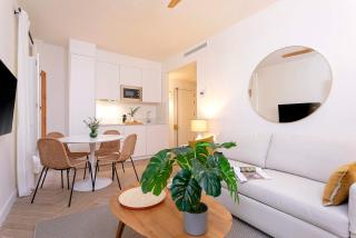 Genteel Home Plaza de Santa Cruz - Sevilla - 2