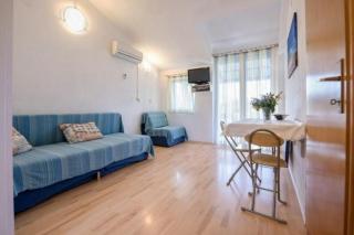 Ferienwohnung in Luka mit Meerblick, Terrasse, Klimaanlage, W-LAN 4659-2 - Luka - 4
