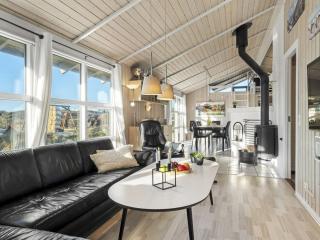 Holiday Home Adrienne - 490m from the sea by Interhome - Løkken - 1