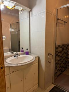Between Sea and Party, Los Ranchos, Levante first line, terraced Apartment, self check-in, free parking - Benidorm - 4