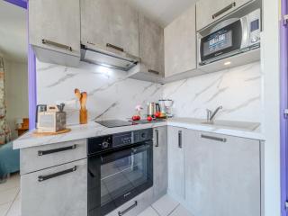 Apartment Les Floralies II-15 by Interhome - 7