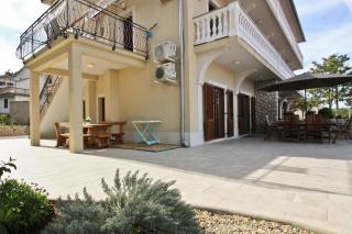 Apartments Ivanka C. - Soline - 1