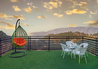 The Rajmahal Retreat Kasauli I 3 BHK Entire Villa I Nature Treks & Mountains View I Bonfire I By Exotic Stays - Kasauli - 6