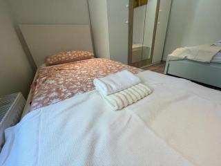 Charmante, lebendige Stadtwohnung im Herzen von Bremerhaven - 1