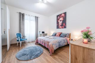 Essenza Moderna - Zona Ospedale Civile - Brescia - 0