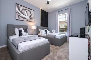 Luxury 3BR home with Mario Bros Room Near Disney - 5