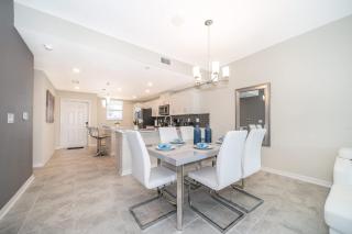 Elegant 2Bed Condo in Storey Lake Prime Location - Kissimmee - 7