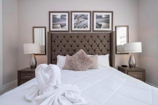 Modern Chic Home Mickey and Toy Story Rooms - Orlando - 8