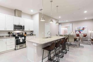 Chic 4 Bedroom at Summerville Minutes from Disney - 7