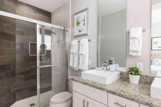 Chic 4 Bedroom at Summerville Minutes from Disney - 1