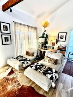 CASA TUA SANTA FE - NM Farmhouse 30 ft Portale Sunsets Design Oasis - Santa Fe - 0