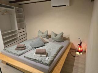 Luxus-Wohnung mit Indoor-Pool - Weingarten - 5