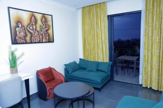 Rose Hotel - 1