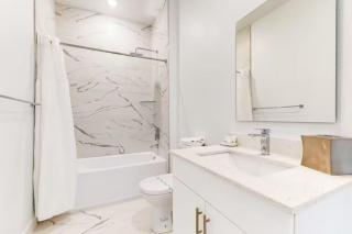 5BR Oasis w Pool Minutes from Disney and Universal - 5