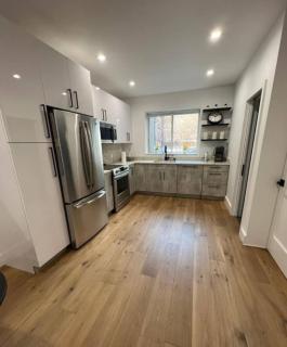 Stunning Family Style Duplex - 2