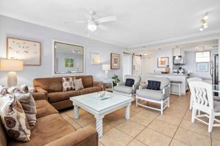 Coastal Chic Getaway - Rio Grande - 2
