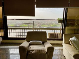 2 Bdrs nile view apartment - Cairo - 9