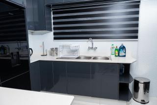 Beckys Exquisite Apartment - 4